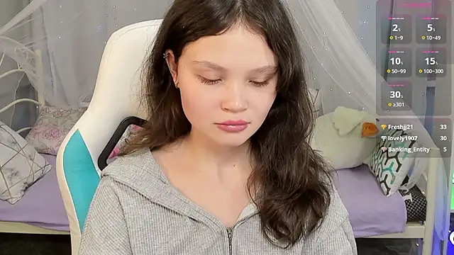 دردشة EmilyChaves الجنسية المباشرة