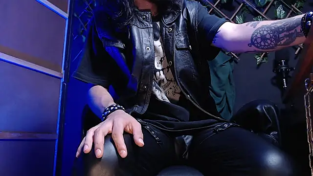 Dicaprioo_ live XXX chat