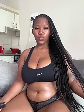 Brandyy23 在線直播表演