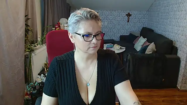 bigtits4you's Live XXX Chat