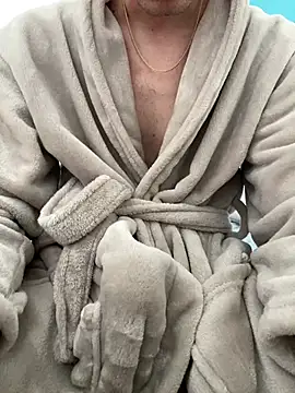 tip4sexxx Adlı Modelin Canlı XXX Sohbeti