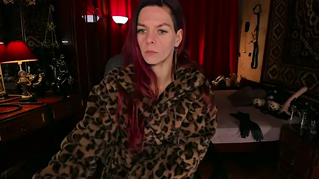 MargoTigress webcam show