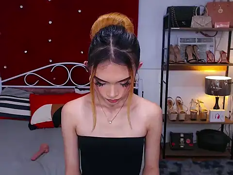 MeatyhorsecockMistress 在線直播表 演