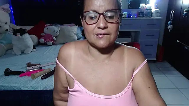 pervert_mommy_ 现场XXX聊天