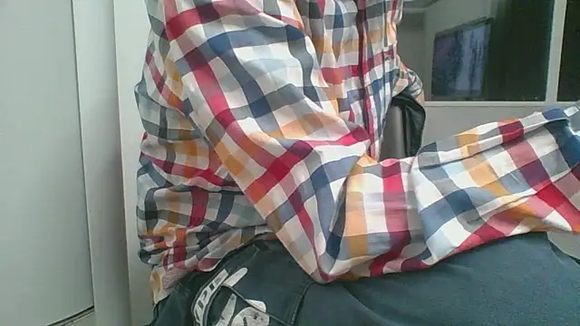 nole_china7 Adlı Modelin Canlı XXX Sohbeti