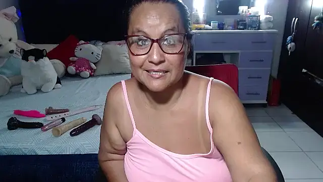 Chatroom XXX en direct de pervert_mommy_