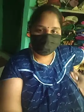 عرض كام Villageanuty