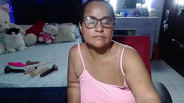 pervert_mommy_ Chat XXX in diretta