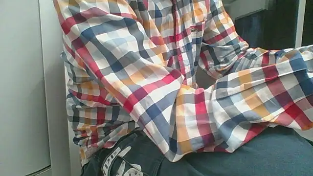 nole_china7 Show in webcam