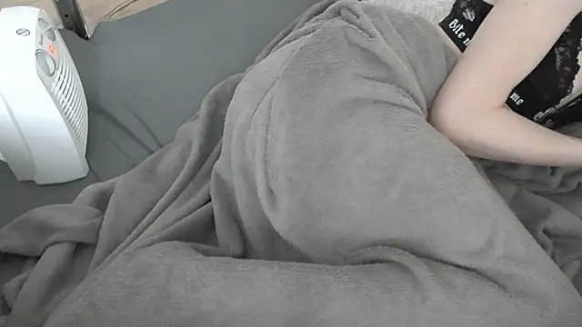 CeriseLapine Webcamshow