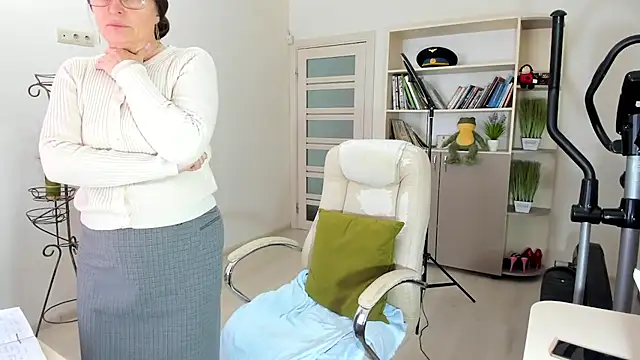 Vika73 live XXX chat