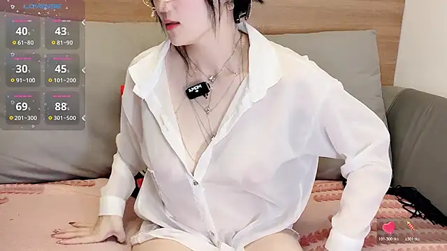 upoo7ltのライブXXXチャット