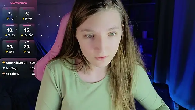 Mia_Myles élő XXX-chatje