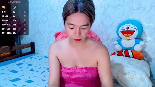 B0rn2Porn webcam show