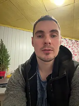 Rowing199456 Live XXX Chat