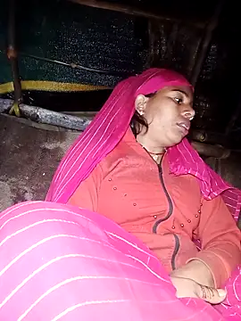 Rubi_sarma Adlı Modelin Canlı XXX Sohbeti