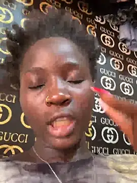 Živý XXX chat TheaWren