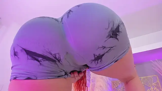 AriaRussoのライブXXXチャット