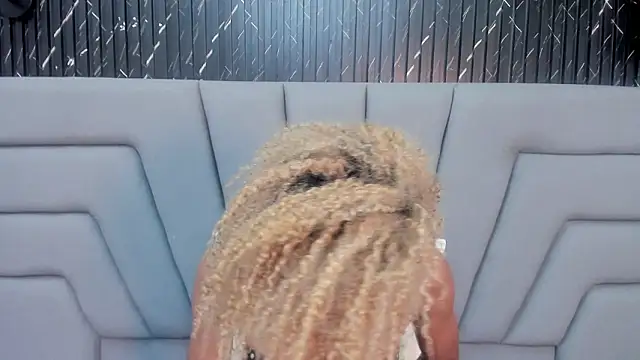 NaomiSteward Webcam Show