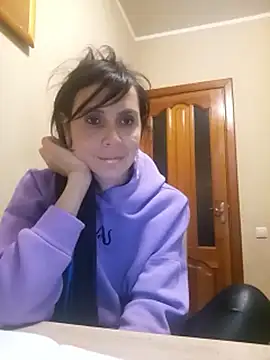 Francenia_lolis élő XXX-chatje