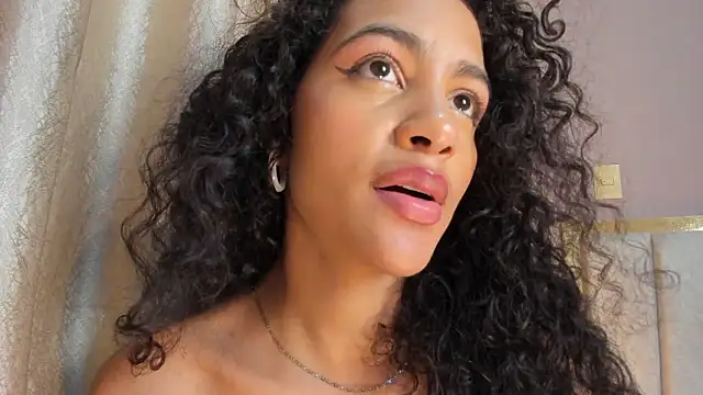 AntonellaHall_のライブXXXチャット