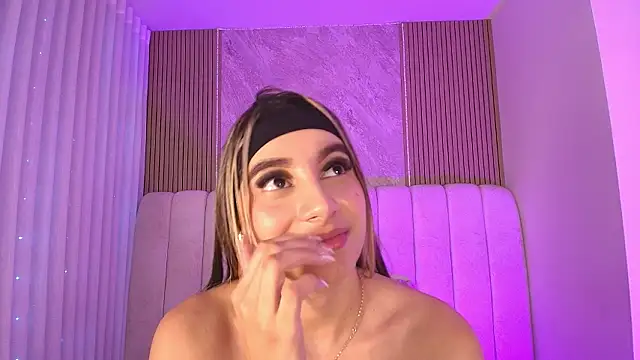 celeste_moonx Chat XXX in diretta