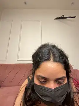 Chatroom XXX en direct de somya_girl