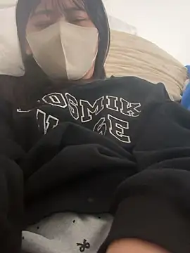 0p-saki-p0 Adlı Modelin Canlı XXX Sohbeti