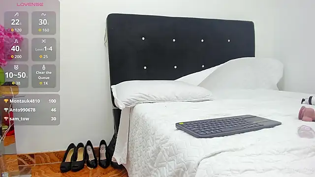 RoxanaBorns_ Live XXX-Chat