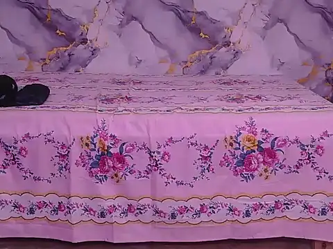 XXX chat uživo modela Its-ishikaa