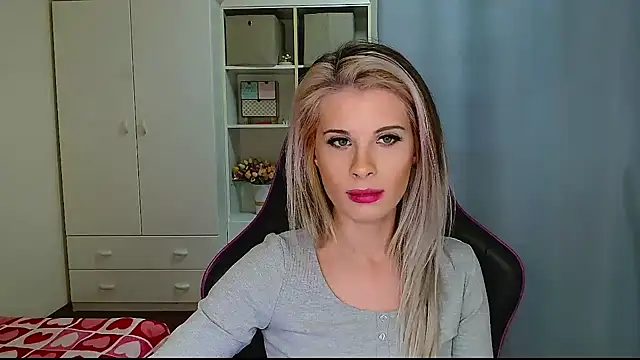 Czat XXX na żywo – KristineGlow