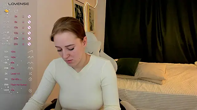 AnnaGrees Chat XXX in diretta