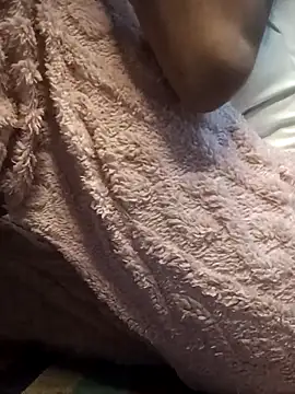 Aidakhan1212 Show in webcam