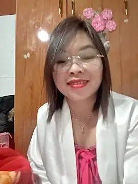 Cover-baa Live XXX Chat