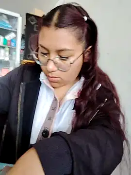 StornBunnyy_ élő XXX-chatje