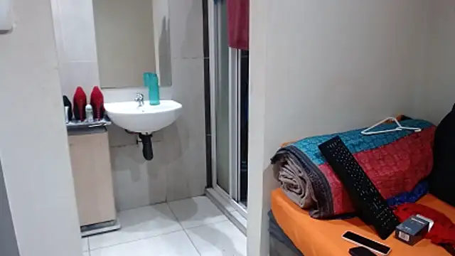 Chat XXX Live xGIANTEBONY30x