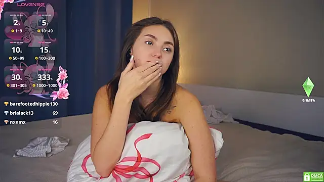 LoraDavi's Live XXX Chat