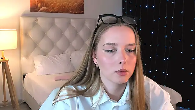 JenniferGraces Chat XXX live