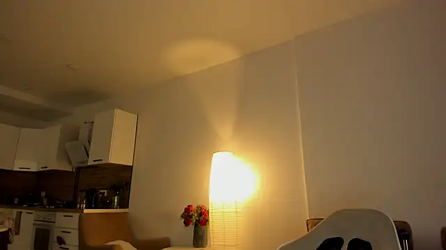 lit_asella Chat XXX live