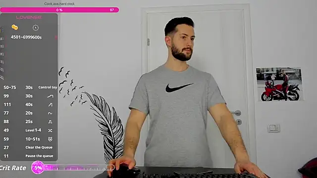 ZackFraser Adlı Modelin Canlı XXX Sohbeti