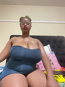 sexy_boobs97のウェブカメラショー