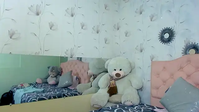 Chat XXX ao vivo de zara_cute