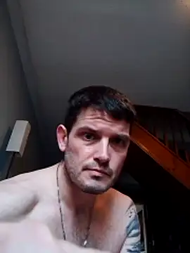 Hixxy_1025 Chat XXX in diretta