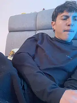 NaytonFreeman Chat XXX in diretta