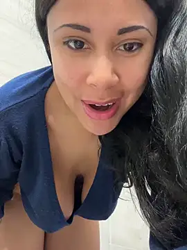 HaileyDiana Webcam Show