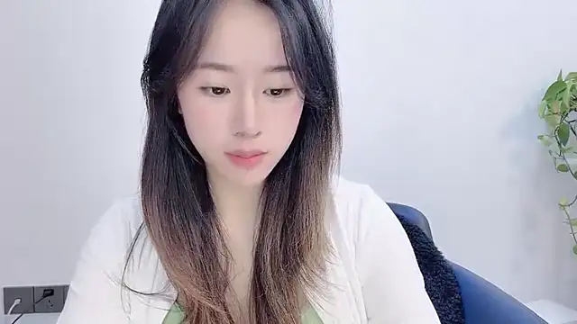 chloe-01 Live XXX Chat