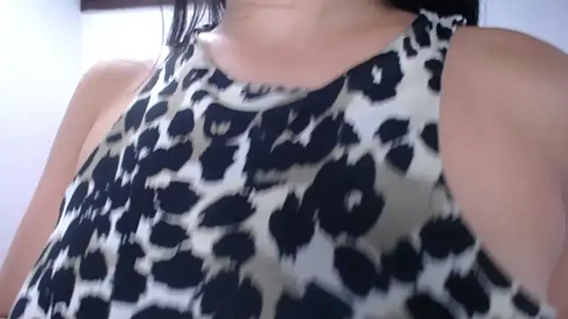 kathe-mills235 élő XXX-chatje