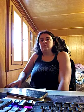 YoungLiisaxx Webcam show