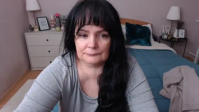 LeveMe2Nightt webkamerás műsora