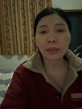 xiiuuff18 Live XXX-Chat